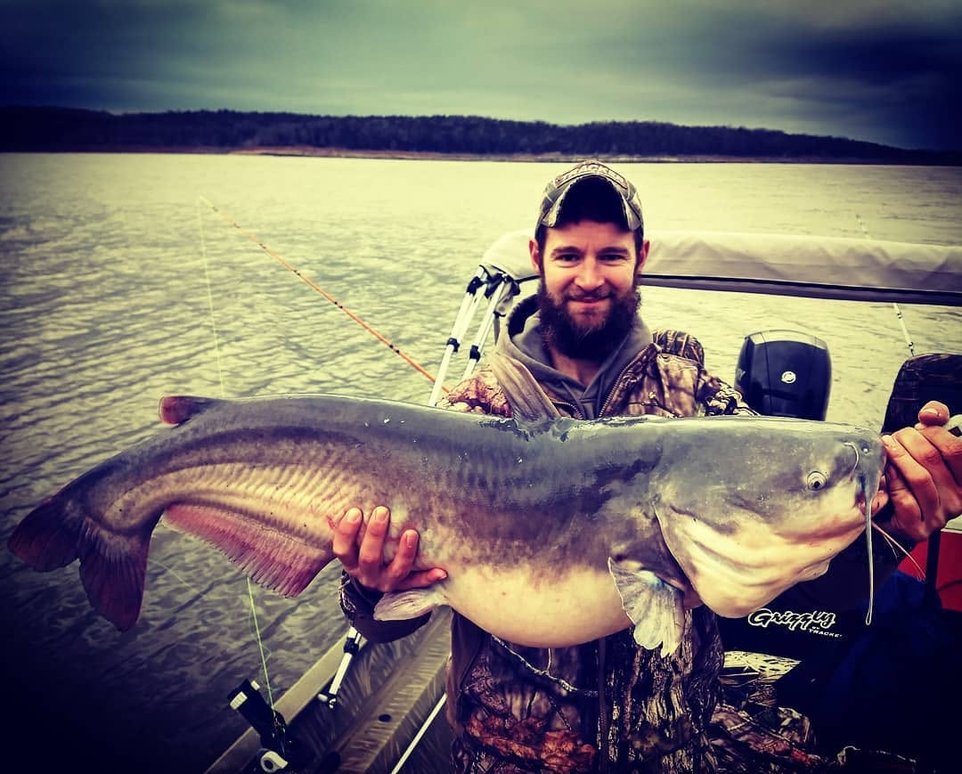 Jordan Leer — Missouri fishing guide