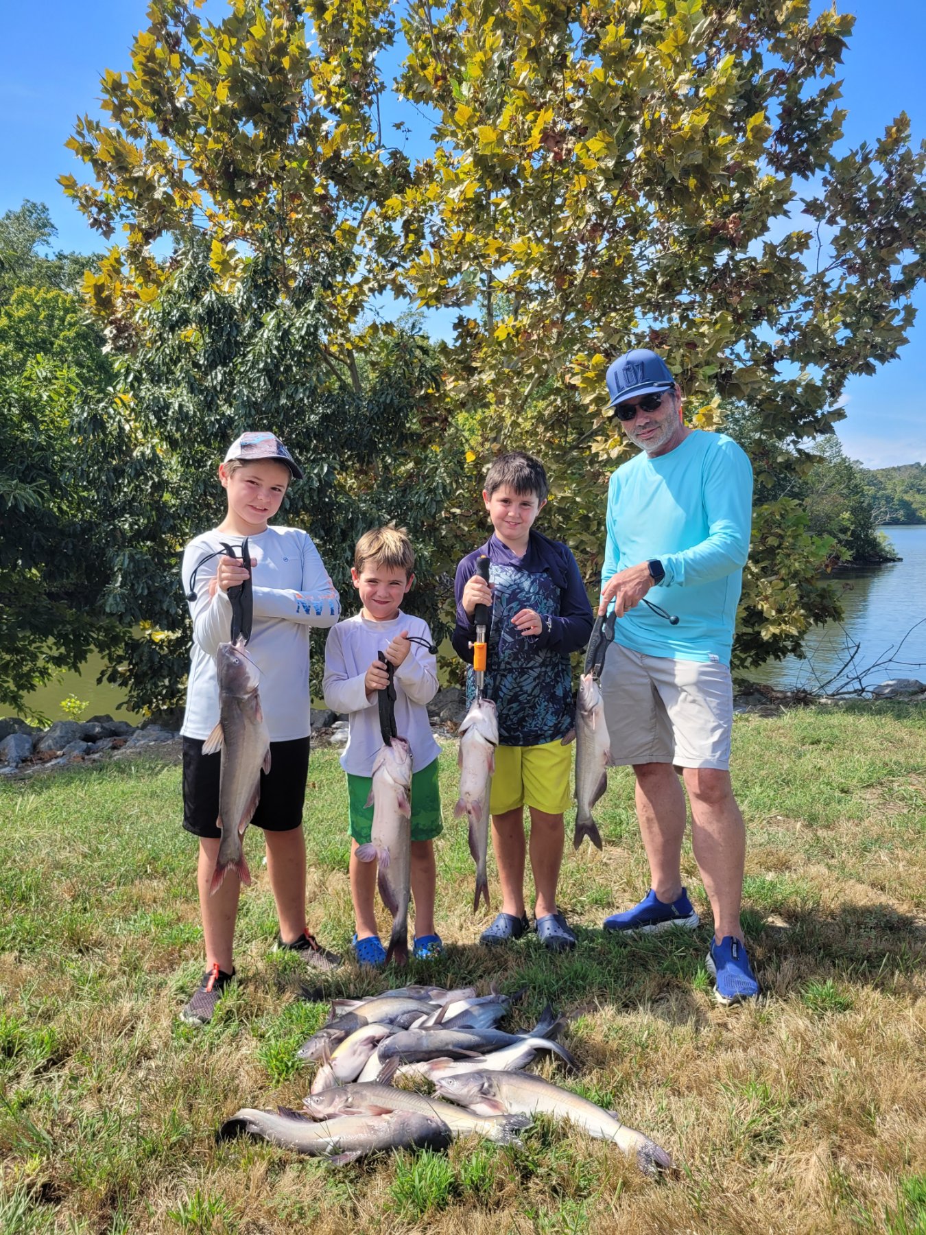 Channel Ledge Catfish Bite Strong on Osage Arm